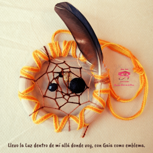 Llevo la Luz dentro de mí allá donde voy, con Gaia como emblema.